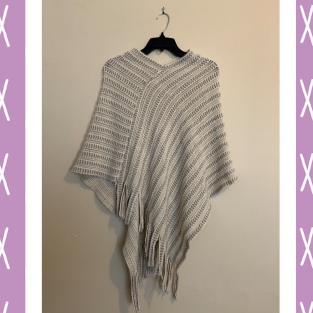 Beige woven poncho
